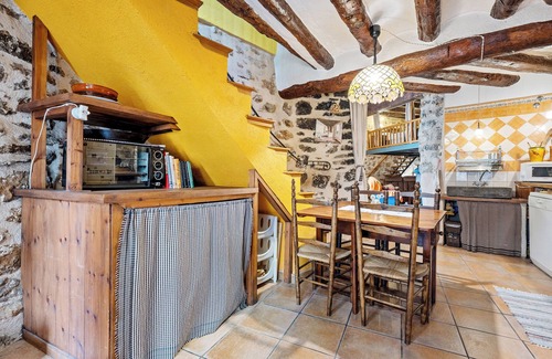 Pauls House | Country House 'La Germandat' with Mountain View and Private Terrace