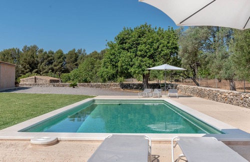 Son Servera Villa | Country House 'Laurel' with Mountain View, Private Pool and Wi-Fi
