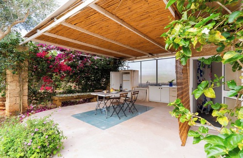 Sannicola House | Country House 'Le Pajare Di Annibale' with Private Garden