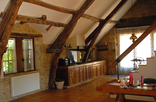 Frayssinet House | Country House,Mature Private Gardens &Heated Pool, nr Lot&Dordogne river valleys