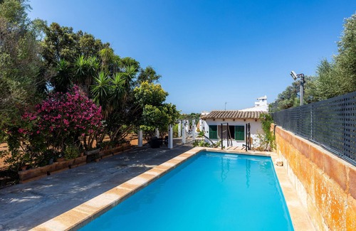 Cala Bona Villa | Country House "Sa Casa Des Pintor Miquel Vives 213" with Private Pool, 2 Terraces & Wi-Fi