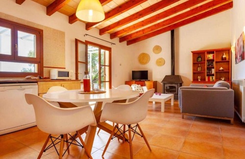 Arta Villa | Country House 'Sa Caseta' with Mountain View, Private Pool and Wi-Fi