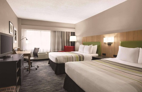Williamsburg Hotel | Country Inn & Suites by Radisson, Williamsburg East (Busch Gardens), VA