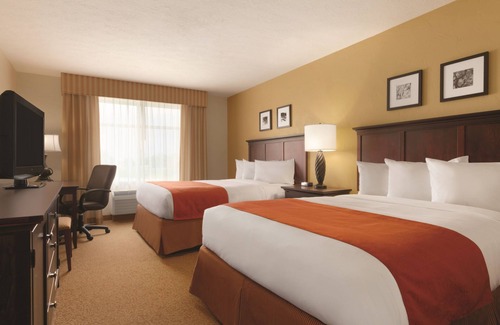 Norman Hotel | Country Inn & Suites by Radisson, Norman near University