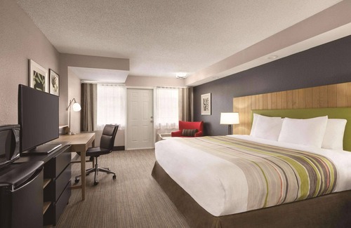 Gatlinburg - Pigeon Forge Hotel | Country Inn & Suites by Radisson, Pigeon Forge South, TN