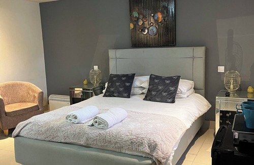 Kilmington Hotel | Country King and Bath