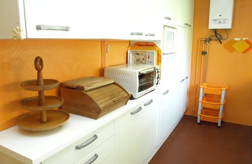 Lanhelas House | Country house and pool on hillside with beautiful views over the River Miño and Galicia