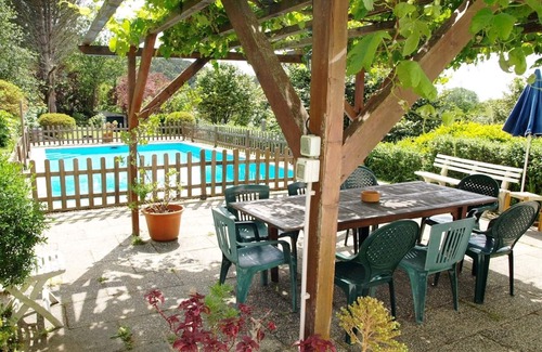 Lanhelas House | Country house and pool on hillside with beautiful views over the River Miño and Galicia