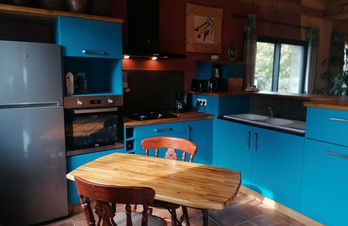 Nuille-sur-Vicoin Cottage | Country Retreat with Private Woods, Ponds, and Gardens