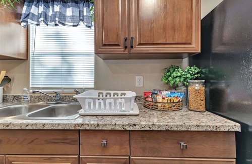 Arcadia House | Country Setting. Newly renovated double wide Home.