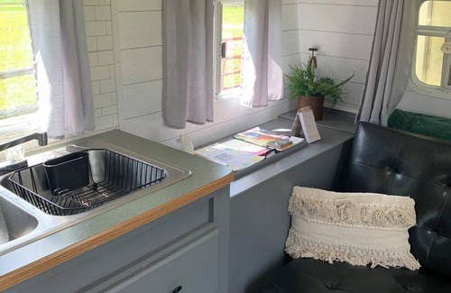 Ohiopyle House | Country side, very private cozy RV in Marvelous Ohiopyle with WiFi, AC.