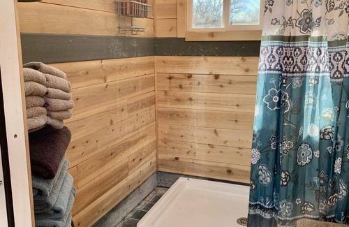 Bandera Cabin | Country style Cabins on Ranch - peaceful & close to town