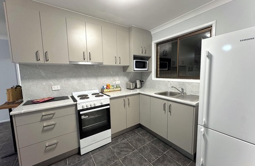 Stanthorpe House | Country Style Comfort in Stanthorpe | Close to everything | Newly renovated