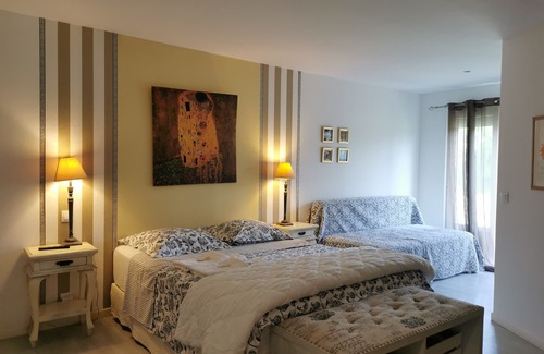 Bedarrides Other | Country vacation home with swimming pool