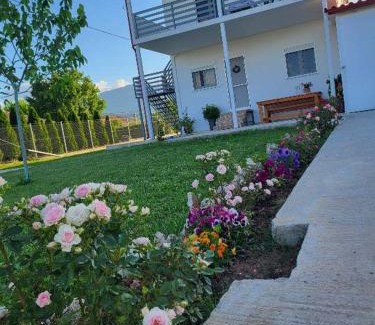 Gomfoi House | Countryside apartments ground floor