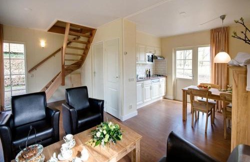 Notter House | Countryside Barn Retreat