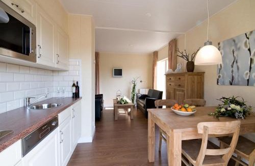 Notter House | Countryside Barn Retreat