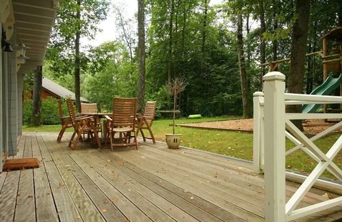 Bomal-sur-Ourthe Ski Chalet | Countryside Chalet in tBomal sur Ourthe with Sauna, Balcony