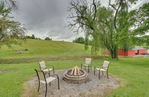 Greeneville House | Countryside Hideaway in Greeneville w/Fire Pit!