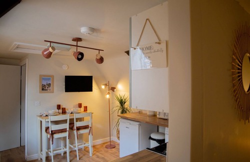 Bridgnorth Apartment | Countryside Loft in the heart of Bridgnorth