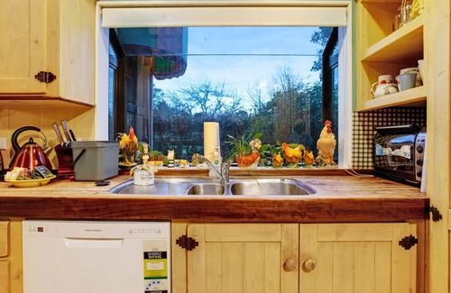 Whitford House | Countryside Retreat with On-site Horse Experiences