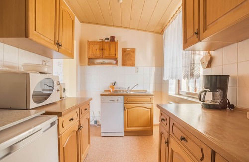 Meisdorf House | Countryside Stay in Meisdorf