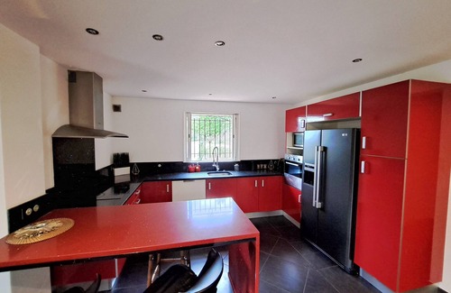 Belgentier Villa | Countryside Villa With Shared Pool