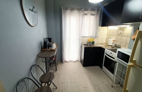 Pangrati Apartment | Couple's Escape