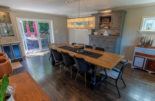 Saanich East House | Couple's Oasis w/chef's kitchen, hot tub, swim pond & gardens.