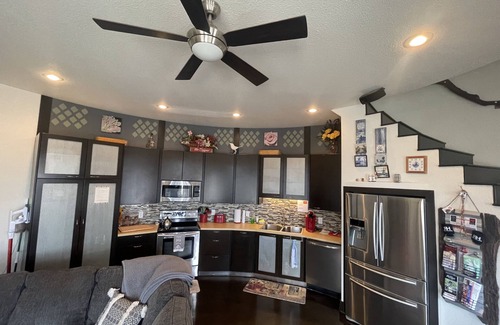 Waxahachie House | Couples getaway in small town Waxahachie, Texas on10 acres of fields and forest.
