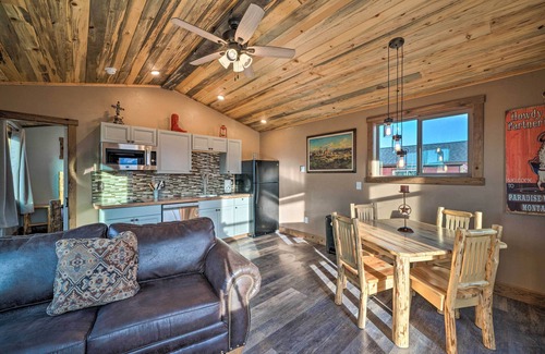 Livingston Cabin | Couples Retreat 1-Hour Drive from Yellowstone NP!