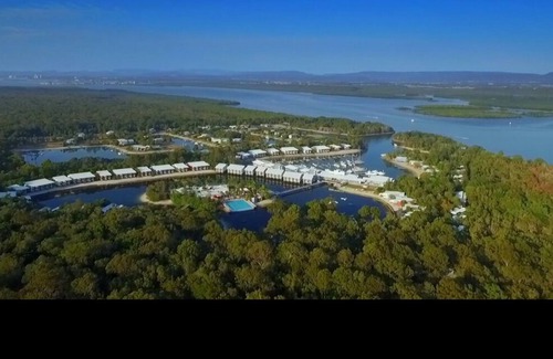 Gold Coast House | Couran Cove Island Resort Two Bedroom Lodge