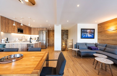 Courchevel Apartment | Courchevel 1850, elegant, 3 bedrooms, 92sqm, ski in ski out, exceptional view
