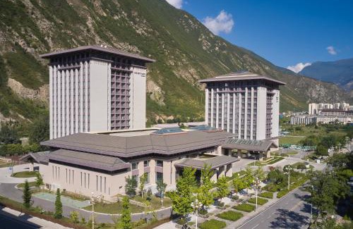 Jiuzhaigou Hotel | Courtyard by Marriott Jiuzhaigou