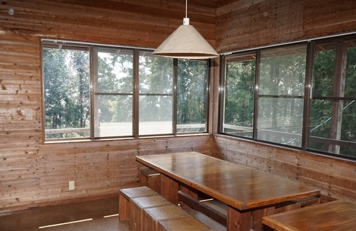 Ihama Cottage | Courtside detached house for 22 people Free linen/Kamo-gun Shizuoka