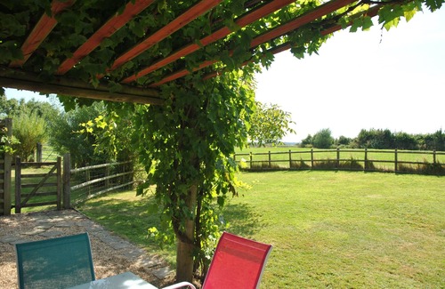 Templecombe House | Courtyard Barn 5* rated in stunning rural location on Somerset, Dorset border.