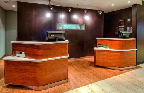 Alexandria Hotel | Courtyard by Marriott Alexandria