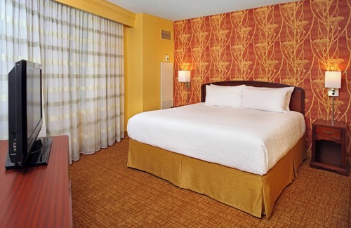 Harbor East Hotel | Courtyard by Marriott Baltimore Downtown/Inner Harbor