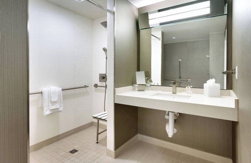 Hawthorne Hotel | Courtyard by Marriott Los Angeles LAX/Hawthorne