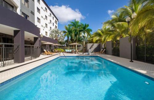 Ludlam Hotel | Courtyard by Marriott Miami at Dolphin Mall