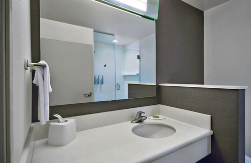 Green Hills Hotel | Courtyard by Marriott Nashville Green Hills