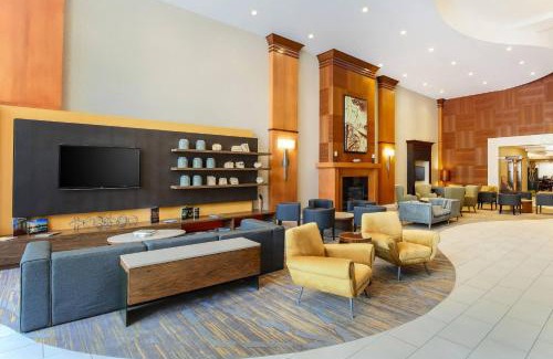 Cultural District Hotel | Courtyard by Marriott Pittsburgh Downtown