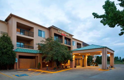 Springfield Hotel | Courtyard by Marriott Springfield