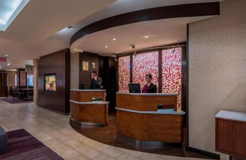Downtown Tulsa Hotel | Courtyard by Marriott Tulsa Downtown