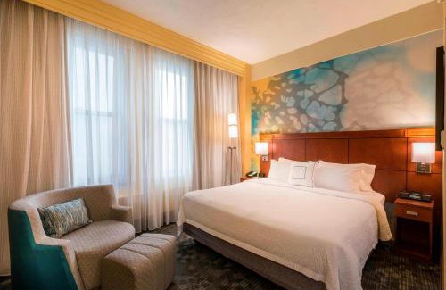 Downtown Tulsa Hotel | Courtyard by Marriott Tulsa Downtown