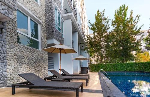Mu Si Apartment | Courtyard khaoyai by August