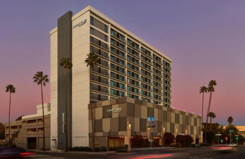Sherman Oaks Hotel | Courtyard Los Angeles Sherman Oaks