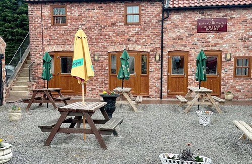 Welbury Apartment | Courtyard Rooms - Studio - Double Bed - Wifi