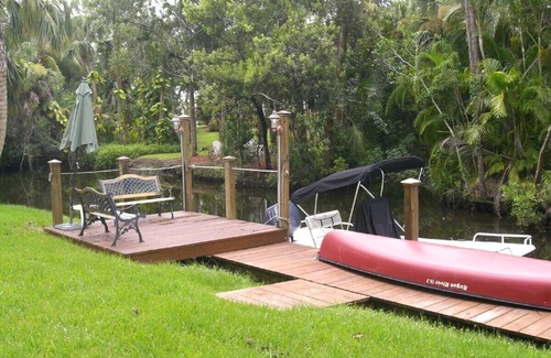 Palm River Estates House | Courtyard villa close to the beach on the river with sea access, lots of privacy, south-facing