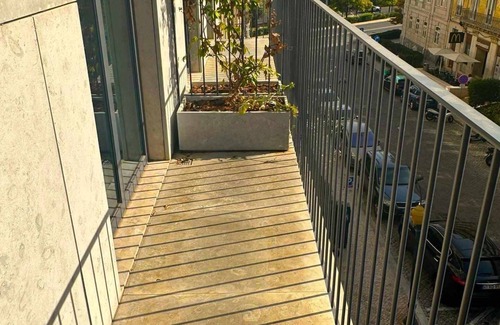 Santo Antonio Apartment | Cousy T0 Apartment, in Marquês de Pombal